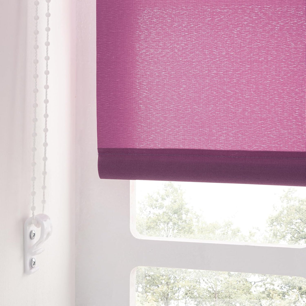 Trimmable Light-Filtering Daylight Roller Blind