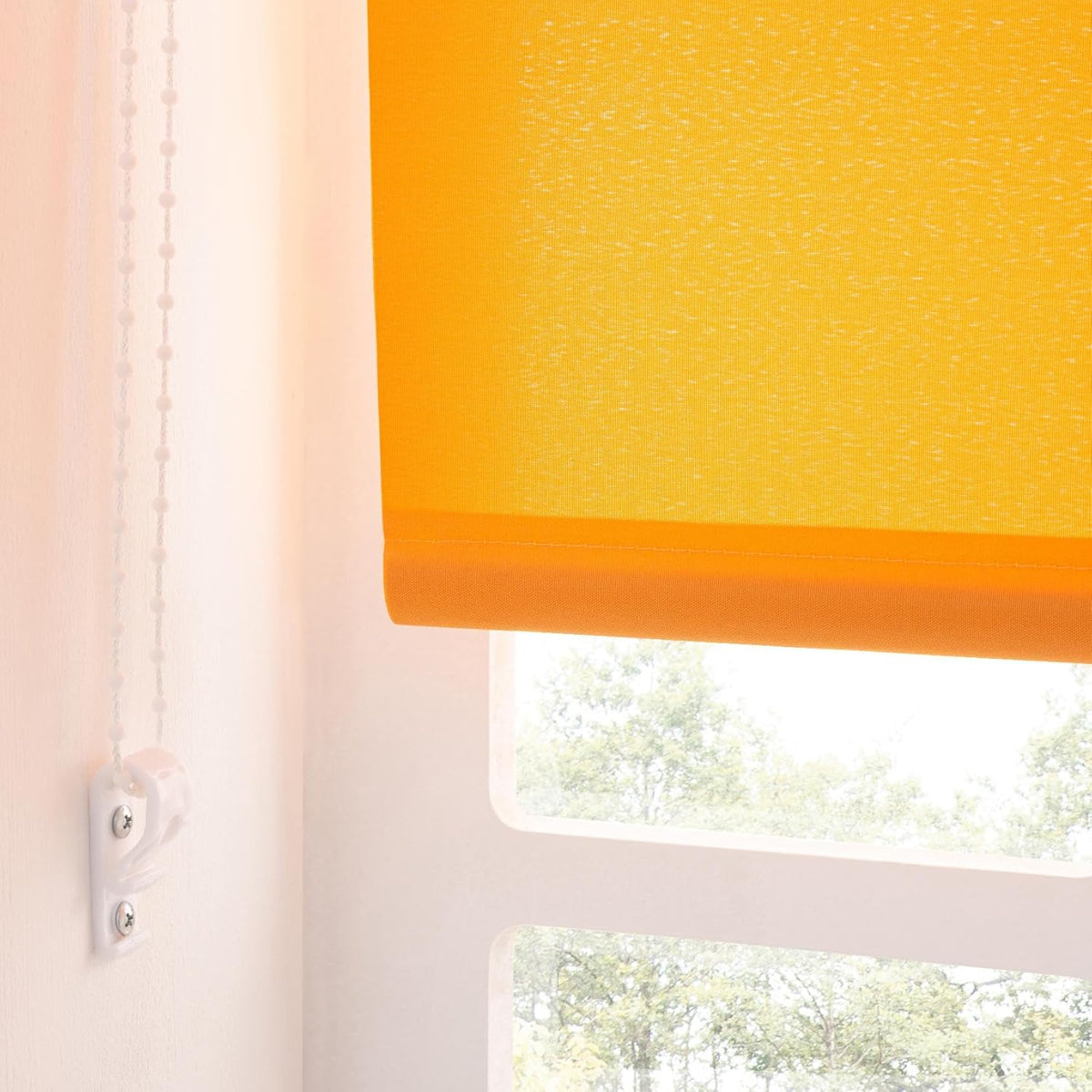 Trimmable Light-Filtering Daylight Roller Blind