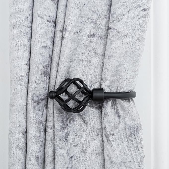 Twisted Metal Extendable Curtain Pole with Rings and Fittings (25/28mm)