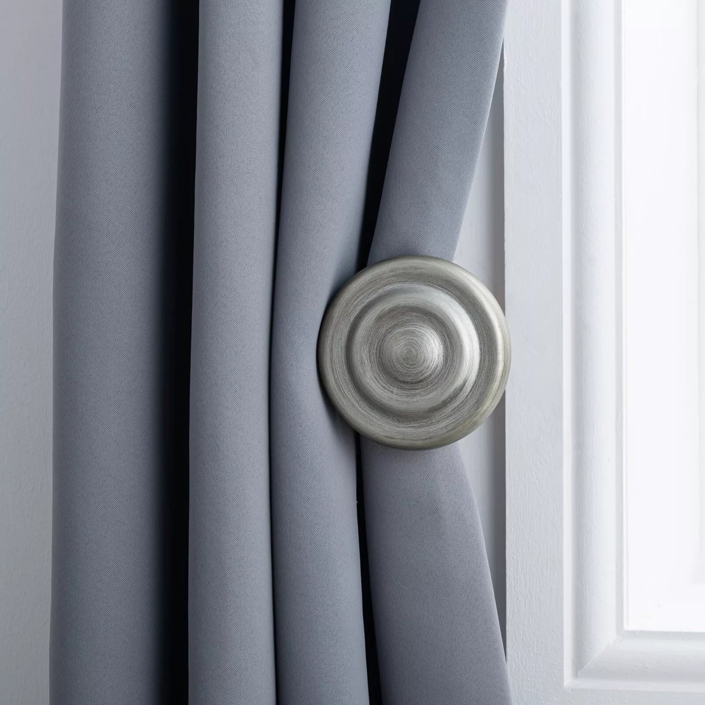 Ribbed Wooden Curtain Pole with Rings and Fittings 35mm - Antique Silver