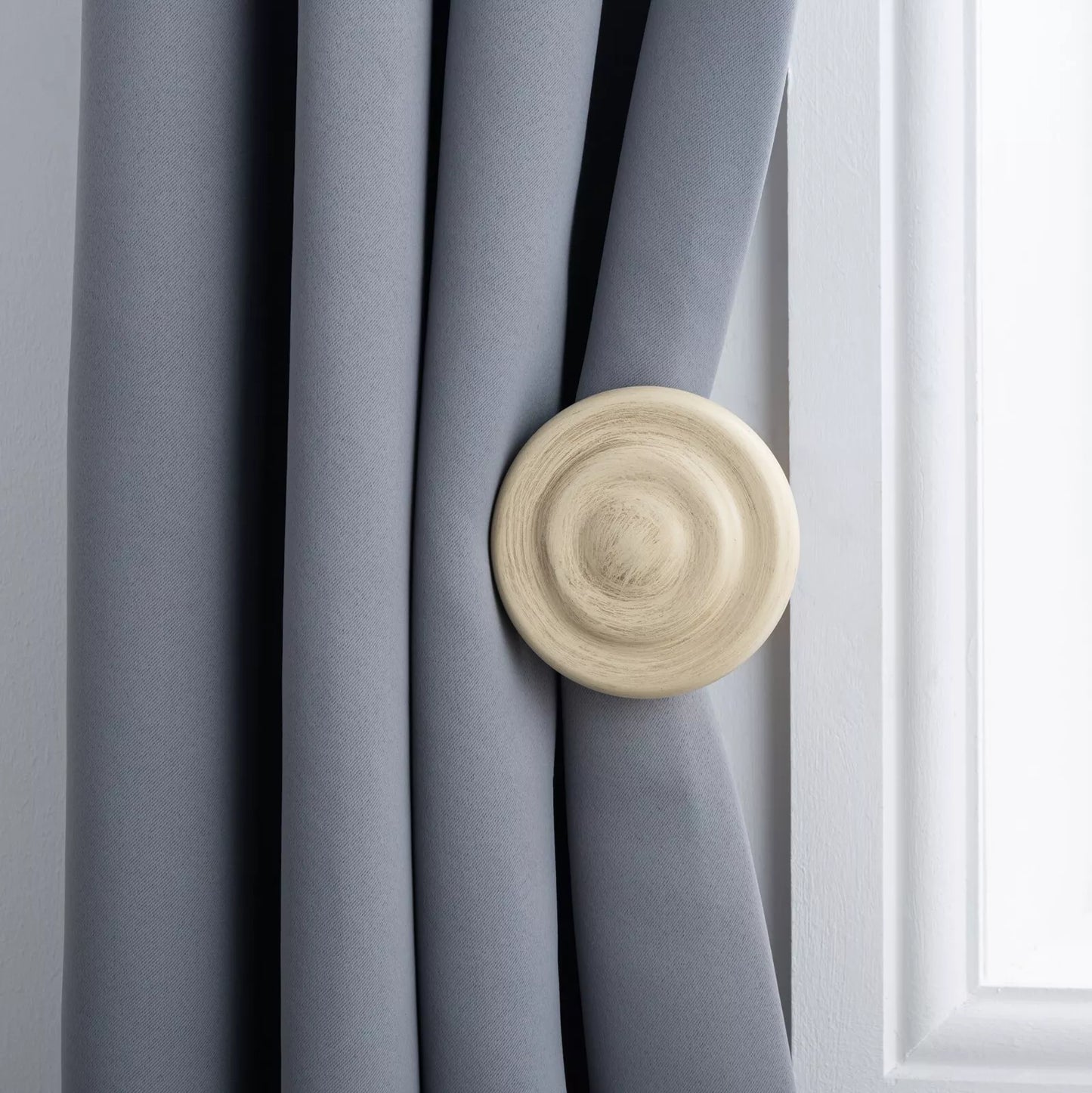 Ribbed Wooden Curtain Pole with Rings and Fittings 35mm - Antique Vanilla
