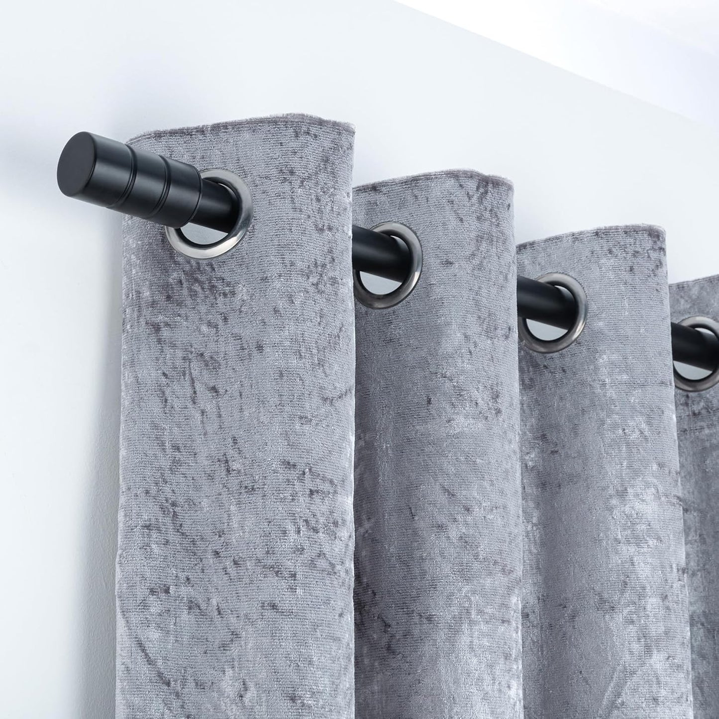 Plain Barrel Metal Extendable Curtain Pole with Rings and Fittings (25/28mm)