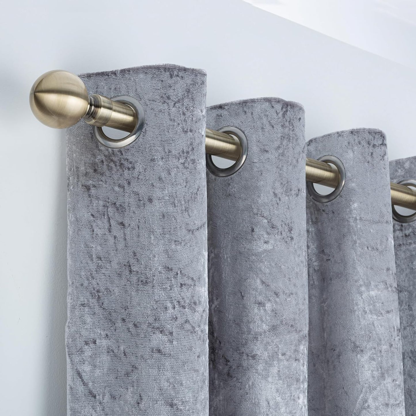 Plain Round Ball Metal Extendable Curtain Pole with Rings and Fittings (25/28mm)