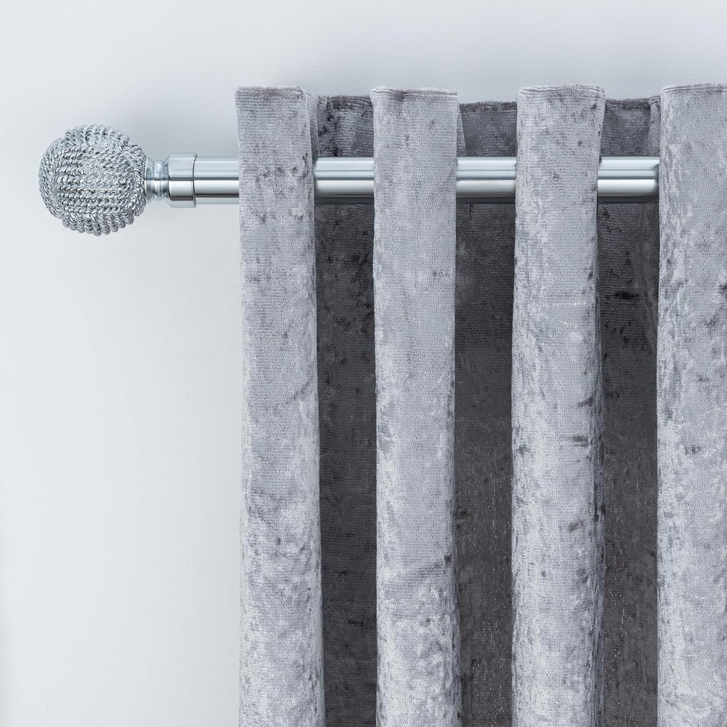 Knotted Ball Metal Extendable Curtain Pole With Rings and Fittings (25-28mm)