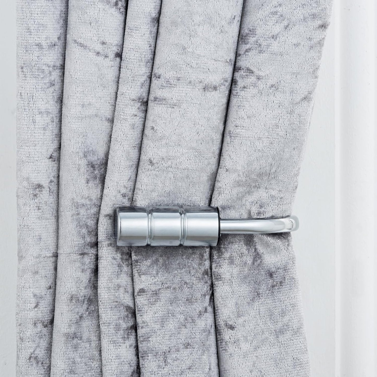 Plain Barrel Metal Extendable Curtain Pole with Rings and Fittings (25/28mm)