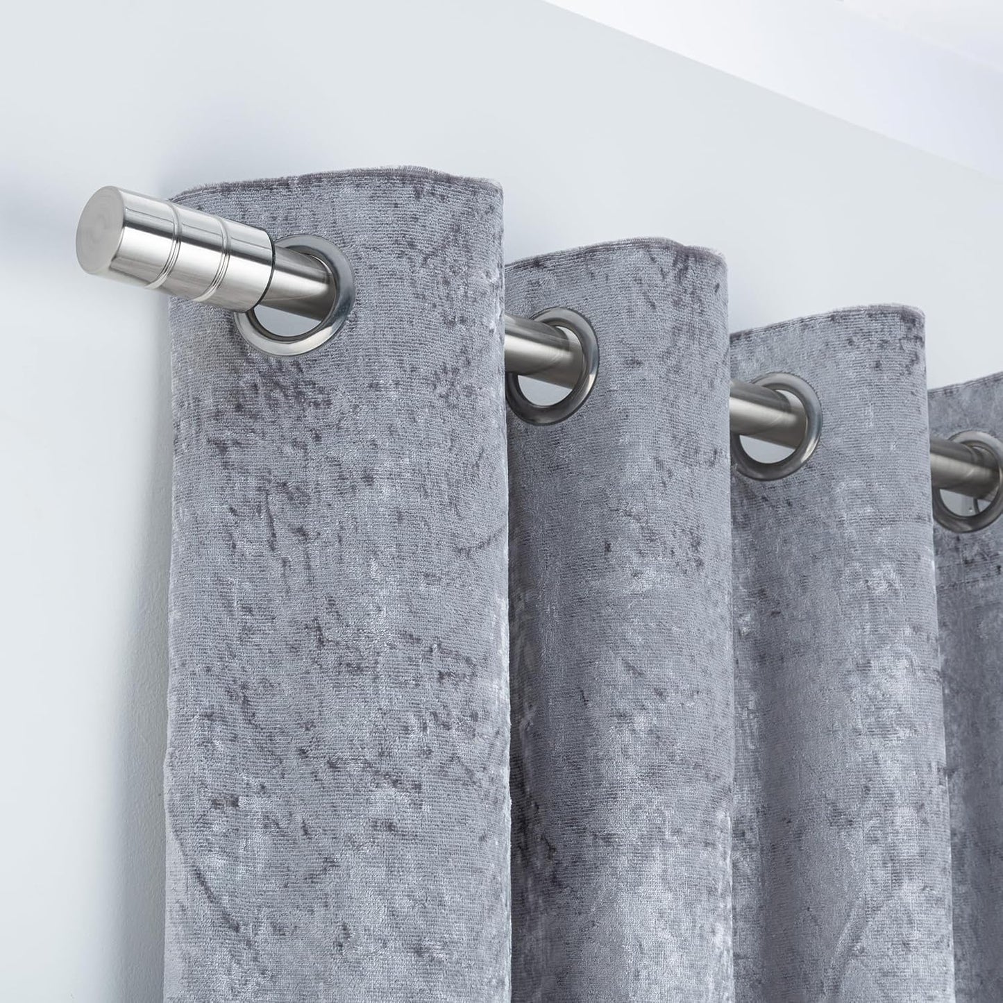 Plain Barrel Metal Extendable Curtain Pole with Rings and Fittings (25/28mm)